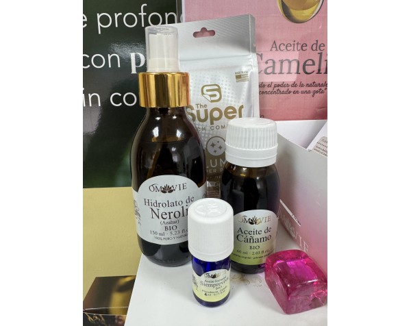 Kit LuminaVital - Renovación y Luminosidad de la Piel | Aromatic Garde Kit LuminaVital - Renovación y Luminosidad de la Piel | Aromatic Garde